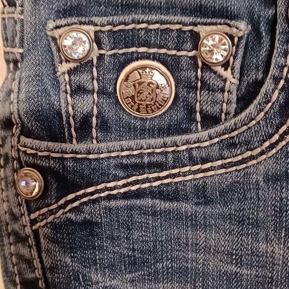 Rock Revival Celine Jeans, Size 29, Boot Cut, 32W x 32L, Low-Rise, Bedazzled - Picture 5 of 8